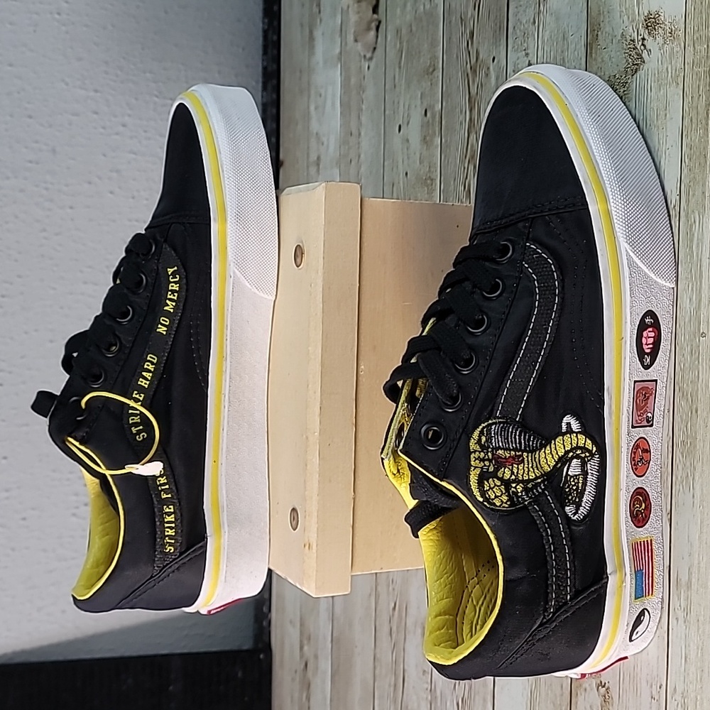 NEW VANS Old Skool Cobra Kai Black Low Skate Shoes Canvas Men's 4.5 Women's 6.0